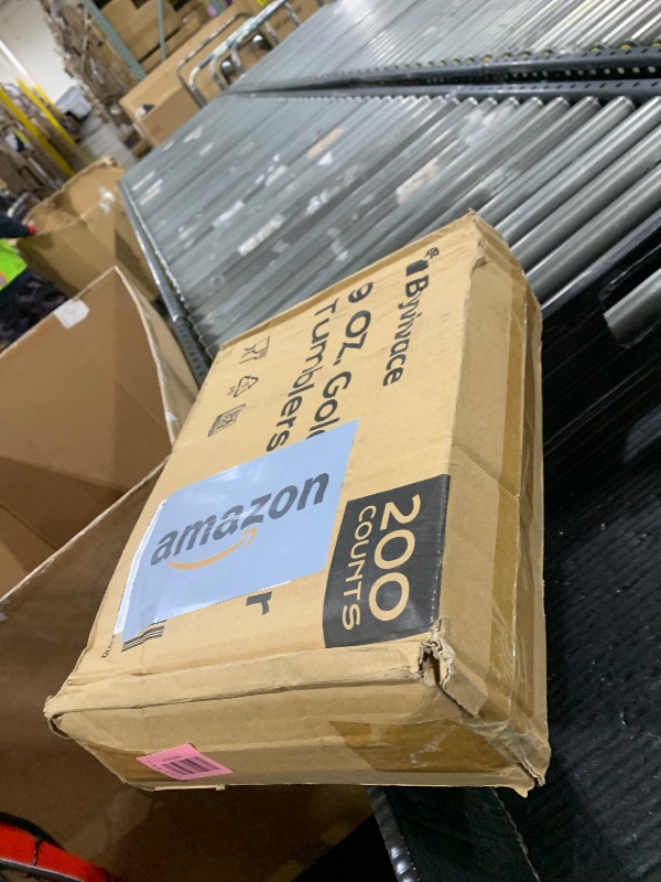 Photo 1 of [200 Pack] 9oz Plastic Cups with Gold Glitter Sturdy & Food Safe Plastic Wine Glasses Disposable Cups Party Wedding Cups Cocktail Glasses for Wine, Juice & Cold Beverages