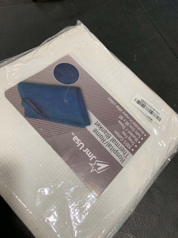 Photo 1 of 100% Cotton Blanket Twin Size 66x90 - Lightweight Breathable Waffle Weave Thermal Throw for Bed, Sofa & Couch - Soft Cozy, Durable Summer Bedding, All Season Comfort for Home, Travel & Camping, White