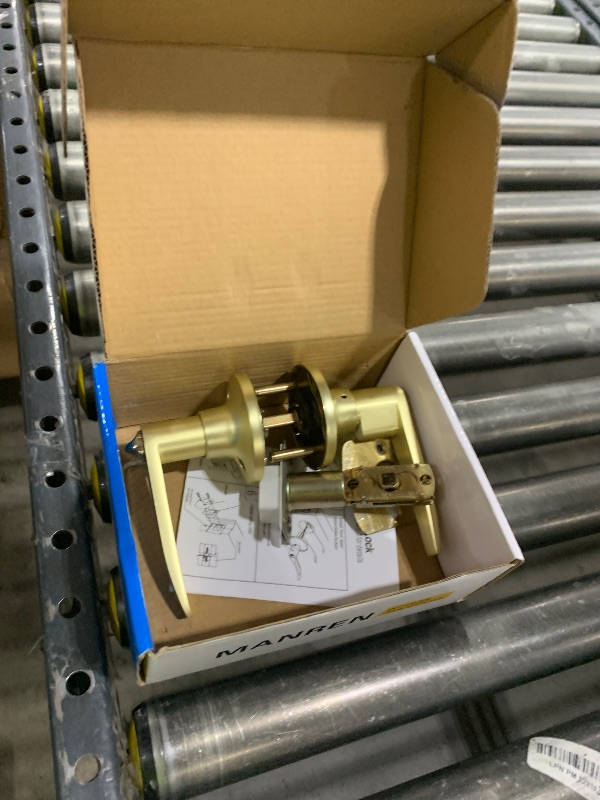 Photo 1 of 1 Pack of MANREN Lever Keyed Entry Door Lever Handle Lock, Universal Door Knob Hardware,Entrance Type,Gold Color