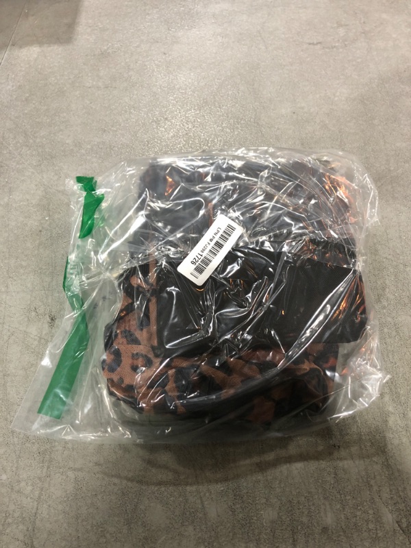 Photo 1 of ****STOCK PHOTO SIMILAR TO ITEM****
F-color Mesh Beach Bag, 9 Pockets Oversized Beach Tote Bag with Zipper Pool Beach Bag, Cheetah Print