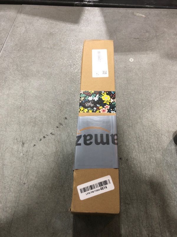 Photo 1 of 110 PCS of Boho Pampas Grass Decor, Naturally Dried Pompas, Bunny Tails Dried Flowers, and dried eucalyptus. Perfect for Weddings, Boho Party Decorations, and Table Decor.