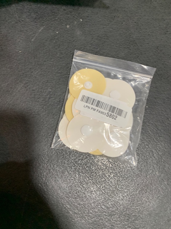 Photo 1 of 10 Pairs Duvet Snaps, Round Non-Iron On and Needleless Duvet Clips, Snap-On Lightweight Quilt Holder, Comforter Clips to Hold Comforter Inside, Prevents Duvets from Shifting in The Quilt Cover