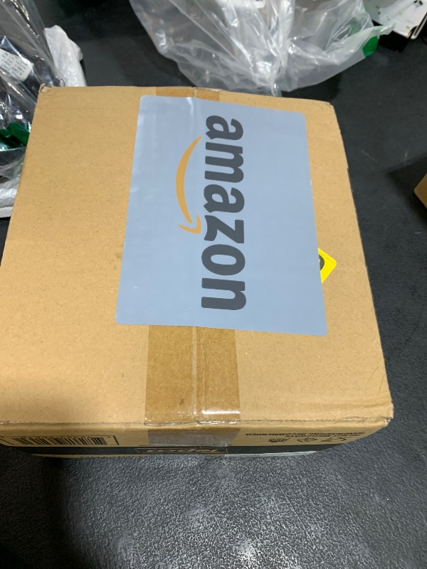 Photo 1 of 300 Plastic Silverware Set - Silver Cutlery Set - Disposable Flatware Set - 100 Forks - 100 Spoons - 100 Knives - Heavy Duty - Party Bulk