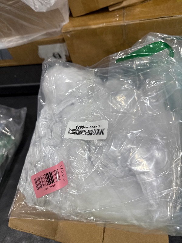 Photo 1 of 1000 sqft Spider Webs Halloween Decorations Bonus with 30 Fake Spiders, Super Stretch Cobwebs for Halloween Indoor and Outdoor Party Supplies