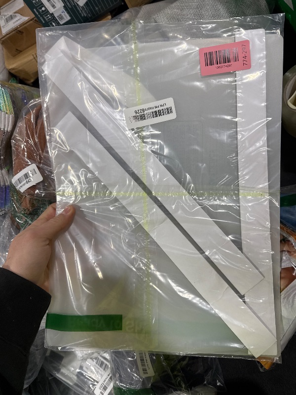 Photo 1 of 3 Pcs Cat Litter Box Splash Guard Pee Shields - Anti-Splashing Reusable High Sided Cat Toilet Training Kit for Open Top Litter Pan