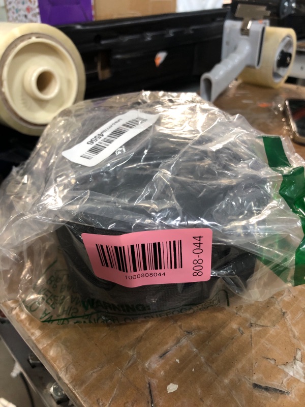 Photo 1 of *** Nonfunctional ***
Beats Solo 4 - Wireless On-Ear Bluetooth Headphones, Up to 50-Hour Battery Life, Ultra-Lightweight Comfort, Powerful and Balanced Sound, Apple & Android Compatible - Black & Gold