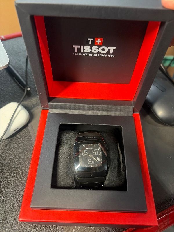 Photo 1 of ***SOLD FOR PARTS****KNOB IS BROKEN*
Rado Sintra Platium-Tone Ceramic r13434112