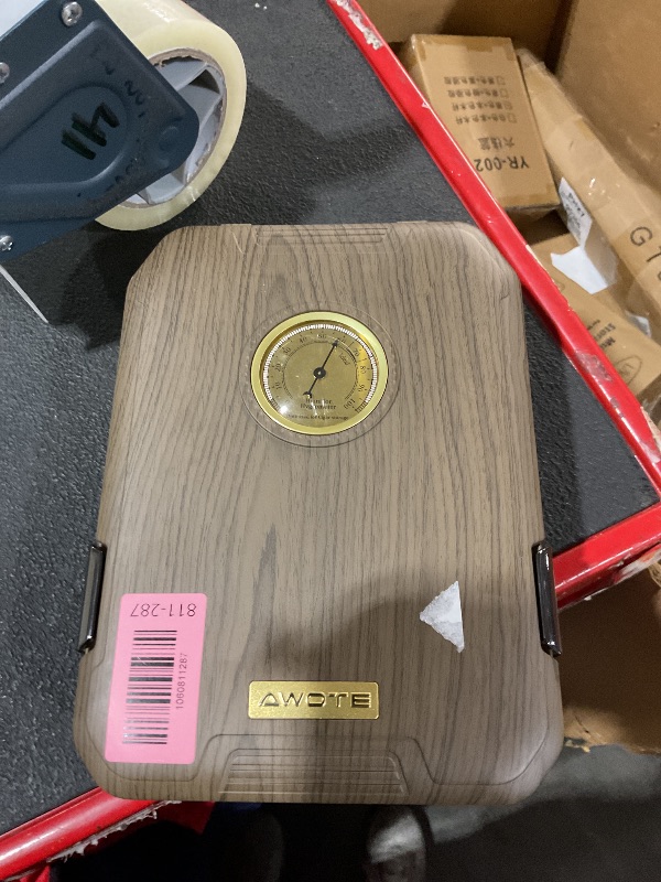 Photo 1 of ***MISSING PARTS***
AWOTE Travel Cigar Humidor Case - Cedar Lined, V Cut Cutter, Portable Humidor with Humidifier & Hygrometer, Holds 7-9 Cigars, Includes Lighter - Gift Set