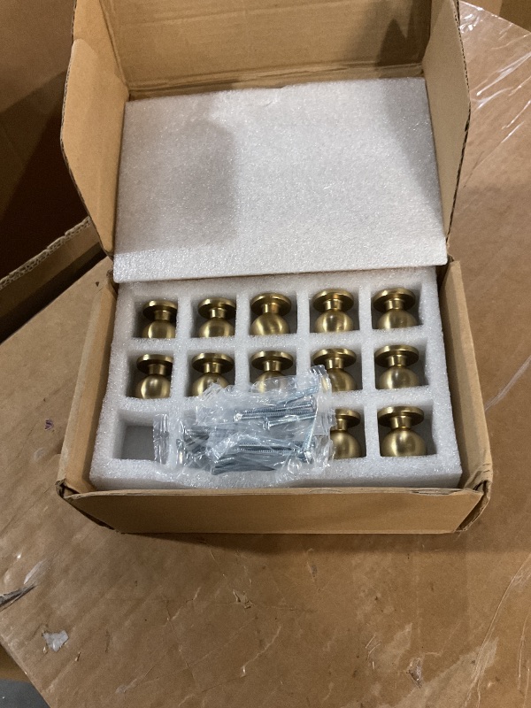 Photo 1 of * missing one *
khtumeware 25 Pack Gold Cabinet Knobs Round 1 inch Brushed Brass Kitchen Knobs Zinc Alloy Dresser Knobs Metal Cabinet Handles for Drawer Desk Cabinets Cupboard