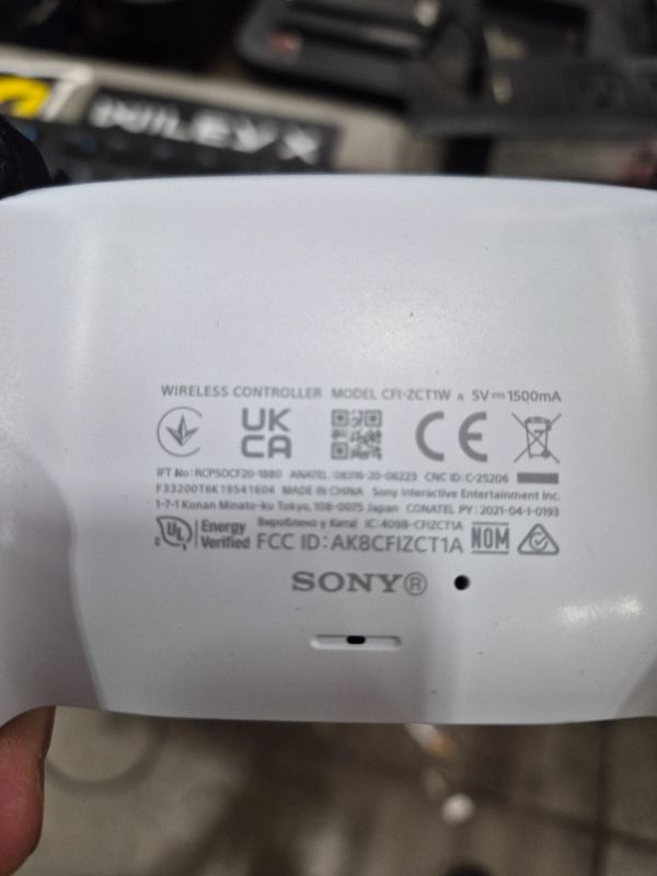 Photo 1 of *************HAS STICK DRIFT**************
PlayStation DualSense® Wireless Controller - White