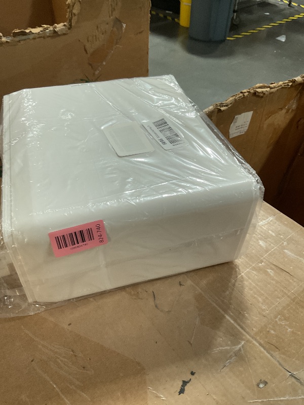 Photo 1 of ***MISSING PARTS***
Lifewit Rice Dispenser 25 Lbs(11.3kg), Rice Storage Container Sealed Moisture Proof with Measuring Cup for Kitchen Pantry Household, BPA-Free, 1 Pack Clear