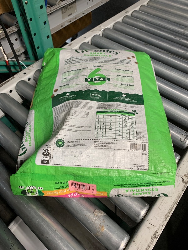 Photo 1 of ***BEST BY 4/7/26*** Greenies Smart Essentials Puppy High Protein Dry Dog Food Real Chicken & Brown Rice Recipe, 13.5 lb. Bag