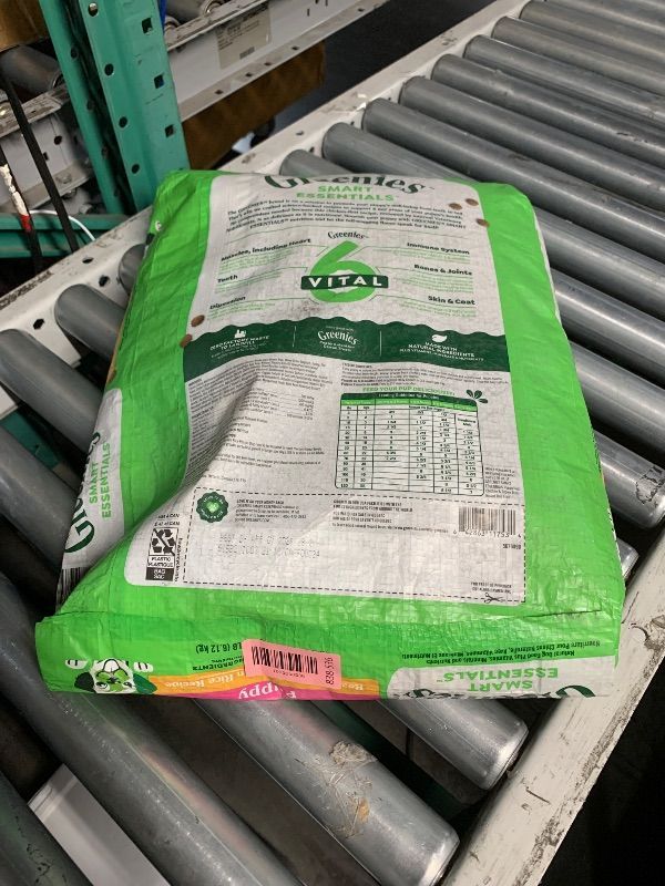Photo 1 of ***BEST BY 4/7/26*** Greenies Smart Essentials Puppy High Protein Dry Dog Food Real Chicken & Brown Rice Recipe, 13.5 lb. Bag