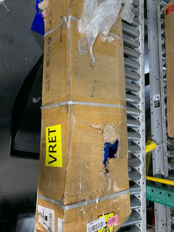 Photo 1 of **PARTS ONLY MISSING UNKNOWN PARTS**
2 Ton Hydraulic Engine Hoist, 4400 LB Foldable Mobile Cherry Picker with 6 Casters & Adjustable Telescopic Booms, Heavy Duty Engine Crane for Garage, Warehouse, Auto Repair, Blue