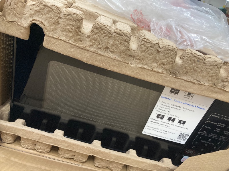 Photo 1 of (3 pack) Mainstays 0.7 Cu ft Countertop Microwave Oven, 700 Watts, Black