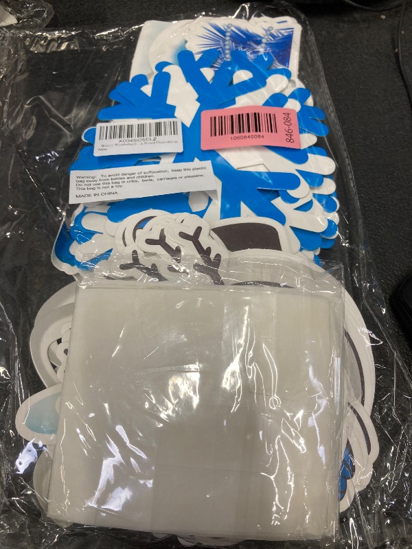 Photo 1 of 106pcs Winter Bulletin Board Decorations, Winter Wonderland Decorations Snowman Paper Cut-Outs, Christmas Bulletin Board Decorations DIY Snowman Photo Classroom Party