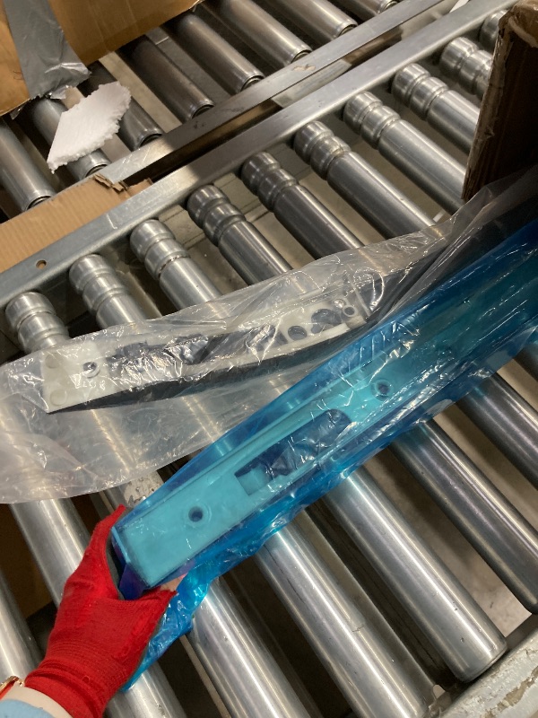 Photo 1 of **ONLY THE ROOF RACKS/NO CROSSBARS/HAS CRACKS-SEE PIC****Roof Rack System Compatible for Land Rover Discovery Sport 2015-2023, 4PCS Aluminum Roof Rails & Cross Bars Luggage Carriers Set