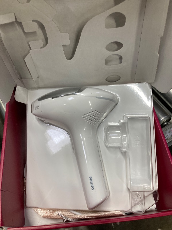View 2 of **PARTS ONLY**Philips Lumea 7000 Series IPL Hair Removal Device, for Women & Men, Visible Permanent Laser Hair Reduction Done at Home, SenseIQ Technology, Uniquely Curved Attachment for Body, BRI931/03