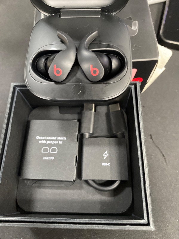 Photo 1 of **the right earbud doesn't work**. Beats Fit Pro (1st Gen) - True Wireless Noise Cancelling Earbuds - Active Noise Cancelling - Sweat Resistant Earphones, Compatible with Apple & Android, Class 1 Bluetooth®- Beats Black