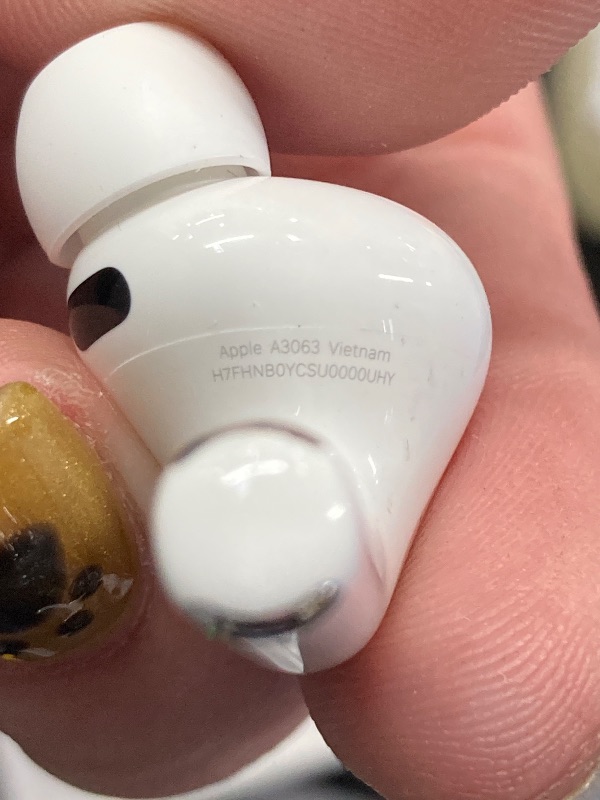 Photo 1 of **AirPods would not connect**Apple AirPods Pro 3 Wireless Earbuds, Active Noise Cancellation, Live Translation, Heart Rate Sensing, Hearing Aid Feature, Bluetooth Headphones, Spatial Audio, High-Fidelity Sound, USB-C Charging