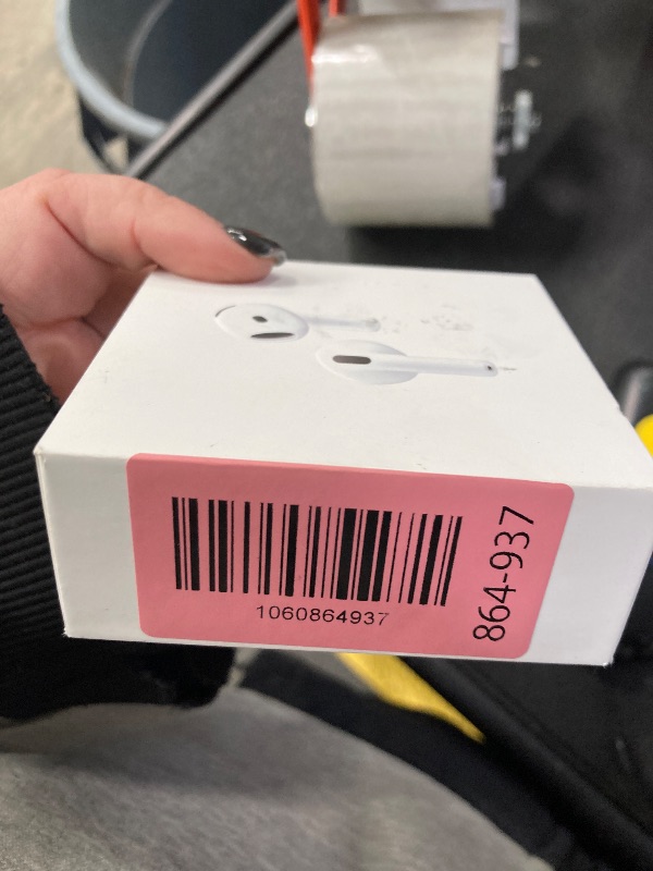 Photo 1 of ***********FACTORY SEALED, NO RETURNS, NO REFUNDS IF OPENED ********Apple AirPods 4 Wireless Earbuds, Bluetooth Headphones, with Active Noise Cancellation, Adaptive, Transparency Mode, Personalized Spatial Audio, USB-C Charging Case, Wireless Charging, H2