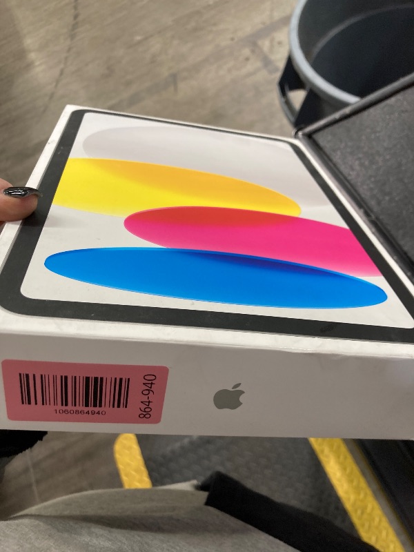 Photo 1 of ***********FACTORY SEALED, NO RETURNS, NO REFUNDS IF OPENED ********Apple iPad 11-inch: A16 chip, 11-inch Model, Liquid Retina Display, 256GB, Wi-Fi 6, 12MP Front/12MP Back Camera, Touch ID, All-Day Battery Life — Silver***********FACTORY SEALED, NO RETUR