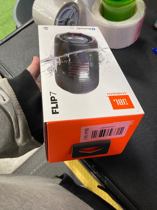 Photo 1 of ***FACTORY SEALED, NO RETURNS NO REFUNDS IF OPENED*** JBL Flip 7 Portable Bluetooth Speaker, IP68 Waterproof, Dustproof, Drop-Proof, PushLock System, AI Sound Boost, 16H Battery – Black – Boomph's Comprehensive Ultimate Performance Cloth Solution