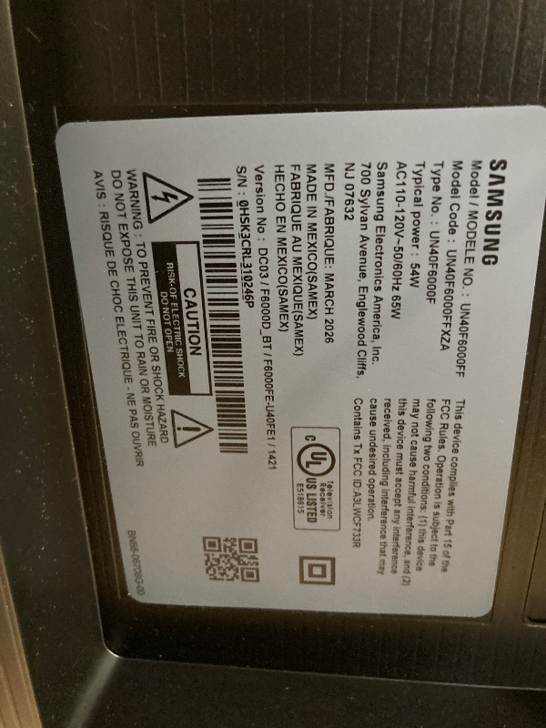 Photo 1 of ***Shows split screen***SAMSUNG 40-Inch Class Full HD F6000 Smart TV (2025 Model) HDR, Object Tracking Sound Lite, Knox Security, One UI Tizen, Smart TV