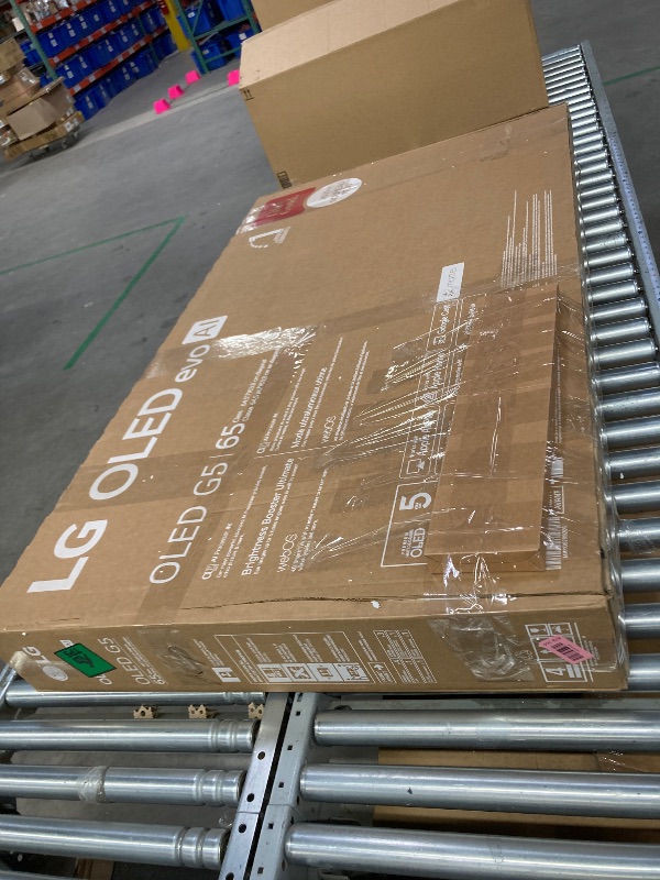 Photo 1 of **PARTS ONLY/NO RETURNS OR REFUNDS/NOT IN ORIGINAL BOX***LG 65-Inch Class OLED evo G4 Series Smart TV 4K Processor Flat Screen with Magic Remote AI-Powered with Alexa Built-in (OLED65G4SUB