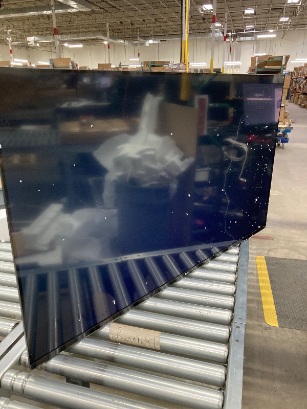 Photo 1 of ***BROKEN*NON RETURNABLE*NON REFUNADABLE*NO EXCEPTIONS***Roku Smart TV 2025 – 55-Inch Select Series, 4K HDR TV – Roku TV with Enhanced Voice Remote – Flat Screen LED Television with Wi-Fi for Streaming Live Local News, Sports, Family Entertainment***BROKE