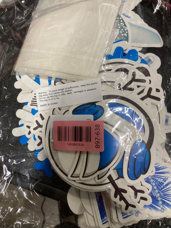 Photo 1 of 106pcs Winter Bulletin Board Decorations, Winter Wonderland Decorations Snowman Paper Cut-Outs, Christmas Bulletin Board Decorations DIY Snowman Photo Classroom Party