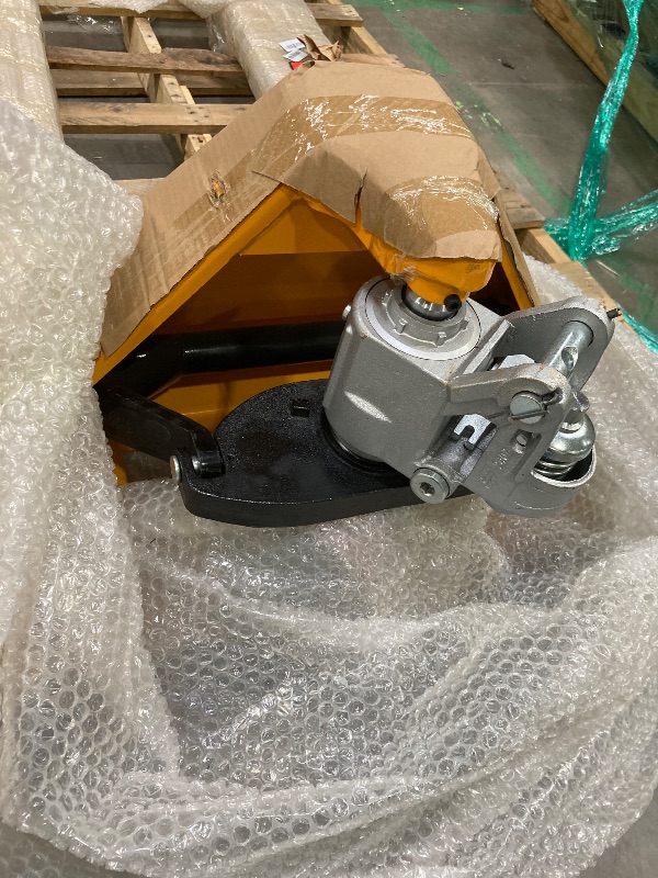 Photo 1 of *HEAVY* *Missing Handle* *Rust?/Dirty/Scratched* Pallet Jack, 6,000 LB Capacity,27" x 48" Pallet Truck