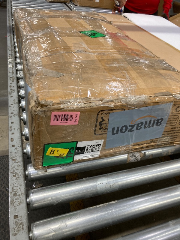 Photo 1 of *Rusted/Scratched* VEVOR 3 Ton Low Profile, Heavy-Duty Steel Racing Floor Jack with Dual Pistons Quick Lift Pump, Lifting Range 3.35"-19.69"