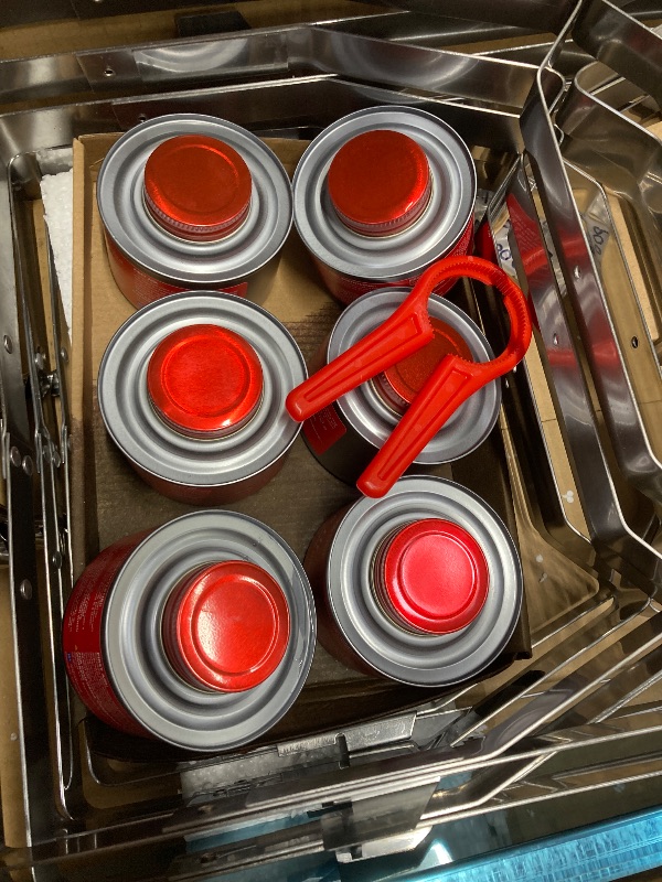 Photo 1 of *Missing pieces* *Canister leaking?* Buffet Dish Warmer set up