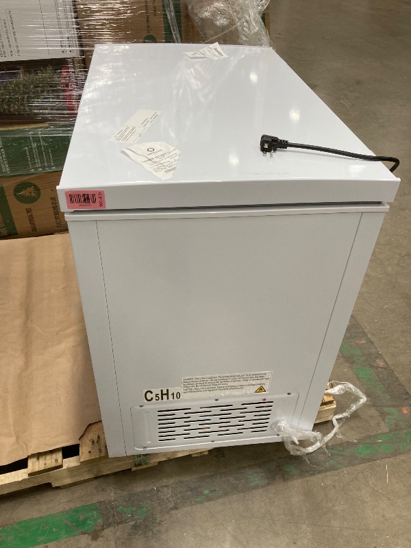 Photo 1 of *PARTS ONLY* *Doesn't work* Frigidaire Gallery, Big Freezer