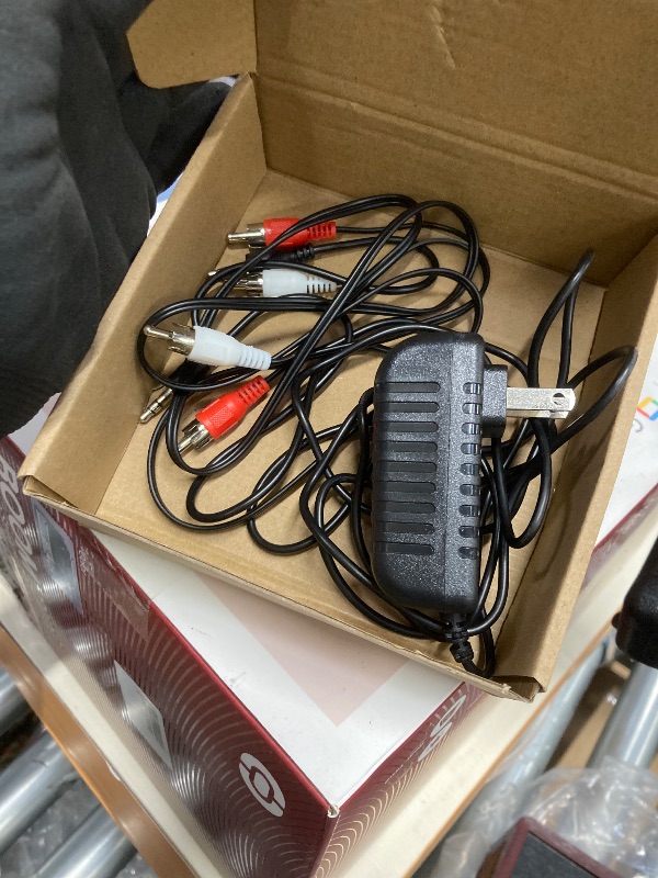 Photo 1 of *Cover piece cracked* Wireless turntable player