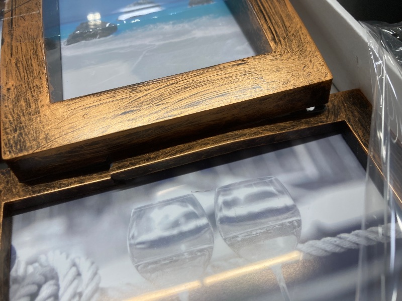 Photo 1 of *Cracked frame* Classic Wall Hanging Picture Frame Collage Gallery Display 12 Opening 6" x 4" Photo 12 Sockets Brown
