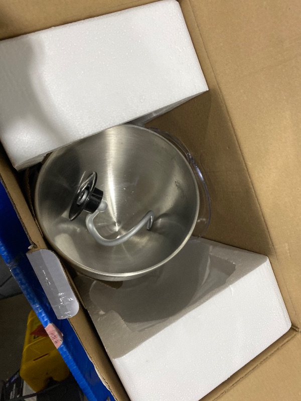 Photo 1 of ***DAMAGED - SEE NOTES/PICTURES*** Accessories only - Kitchen in the box Stand Mixer,3.2Qt Small Electric Food Mixer,6 Speeds Portable Lightweight Kitchen Mixer for Daily Use with Egg Whisk,Dough Hook,Flat Beater (Black)