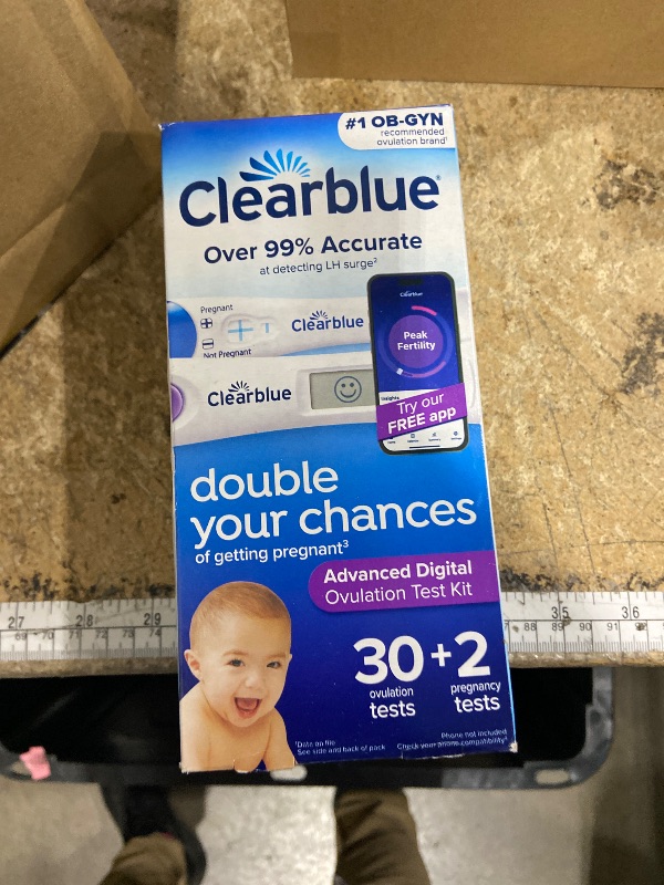 Photo 1 of Clearblue Advanced Digital Ovulation Test Kit, 32 Ct