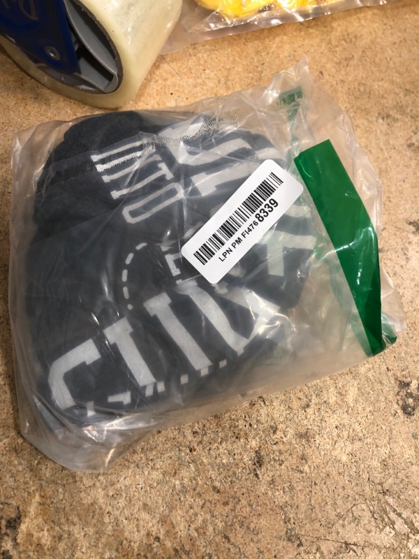 Photo 1 of "I TURN TRAVEL DREAMS INTO REALITY" T-Shirt Grey L