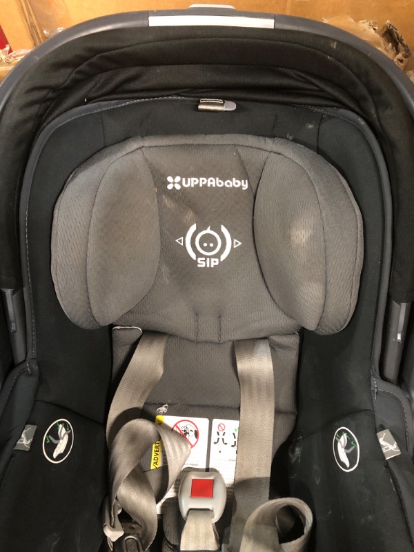 Photo 1 of (used)(see all images) UPPAbaby Mesa V3 Infant Car Seat - Easy Installation + SmartSecure Technology - Attaches to Stroller |(Charcoal)