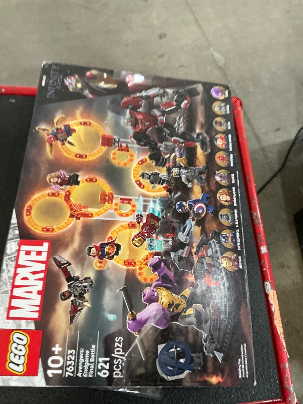Photo 1 of ***MISSING ASSEMBLY PIECES CAN ONLY ASSEMBLY HALF A CHARACTER*** LEGO Marvel Avengers: Endgame Final Battle - Super Hero Building Set for Kids, Ages 10+ - 10 Figures Including Iron Man, Black Panther, and Iron Spider - Birthday Gift for Boys and Girls - 7