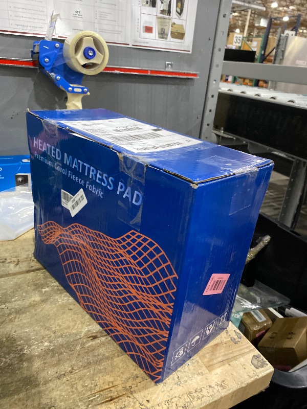 Photo 1 of **DOESN'T HEAT UP ALL THE WAY*** Homemate Heated Mattress Pad Mini Twin Size, 5 Heated Setting Coral Fleece Electric Mattress Pad Mini Twin, Bed Warmer with Dual Controller & Auto Off 10 Hours, Fit Up to 21 Inch, 55"x31"