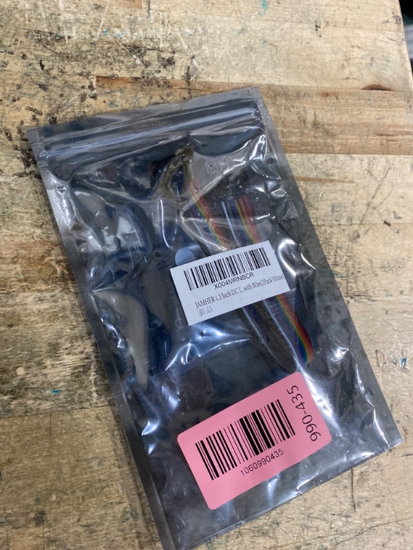 Photo 1 of 1.3 Inch I2C IIC OLED Display Module 128x64 Pixel Mini Self-Luminous Display Screen Board for Arduino Projects Raspberry Pi with Wire(1Pack