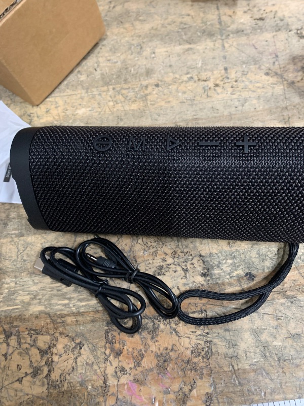 Photo 1 of ***FOR PARTS ONLY/ NON-FUNCTIONAL*** Vanzon Bluetooth Speakers, V40 Wireless Portable Bluetooth Speaker with TWS Dual Pairing, 24W Stereo Sound and 24H Playtime, IPX7 Waterproof Bluetooth Speaker for Home and Outdoor