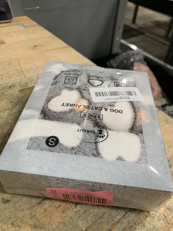 Photo 1 of 1 Pack 3 Puppy Blankets Super Soft Warm Sleep Mat Grey Cute Print Fluffy Fleece Pet Flannel Throw Dog Blankets for Small Dogs Cats,Star&Bone&Love- Small (23"x15")