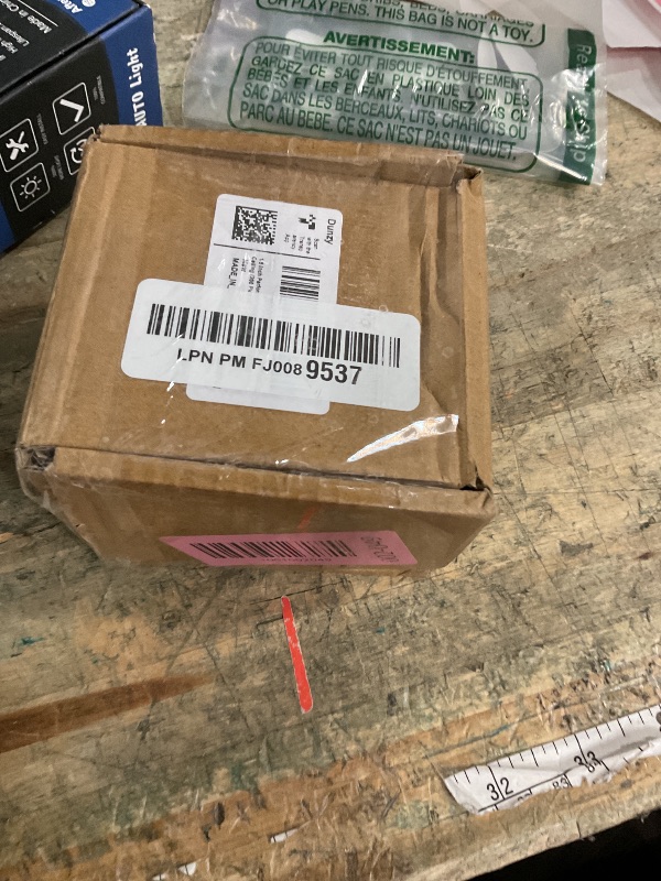 Photo 1 of 1.5 Inch Perforated Insulation Pins Self Locking Washers Flat Washer Round Galvanized Steel Plaster Washers for Wall and Ceiling (200 Pieces)