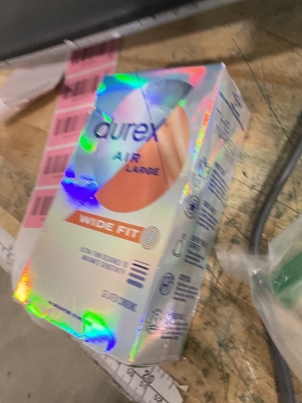 Photo 1 of *** ONLY 9 *** Durex Air Condoms Extra Thin Transparent Natural Rubber Latex Condoms for Men Wide Fit FSA & HSA Eligible 10 Count