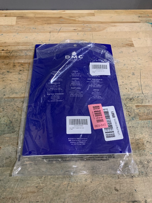 Photo 1 of ***THREADS NOT INCLUDED*** DMC Threaded Color Card - W100B