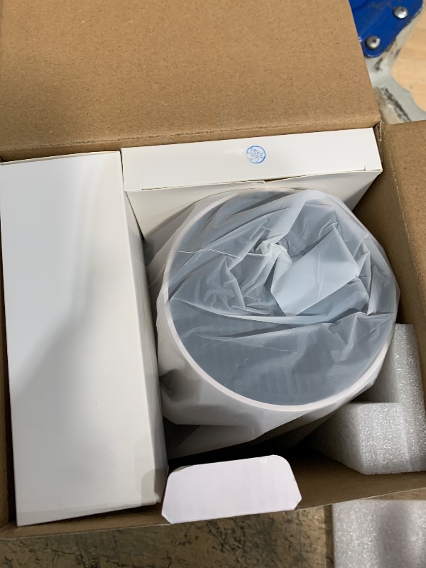 Photo 1 of [Electric Focus]Mini Portable Projector with 4K Support, Bluetooth 5.4 WIFI6, 5watt Sound Base Speaker, 260 ANSI, Android 11, 210° Rotation , Auto Keystone Correction Video Projector HY300 PLUS